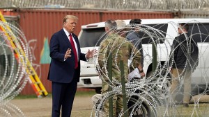 Trump attackiert Bidens Migrationspolitik