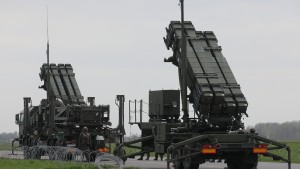 Warum schießt Polen russische Raketen nicht einfach ab?