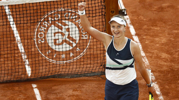 Barbora Krejcikova steht im Finale der French Open.