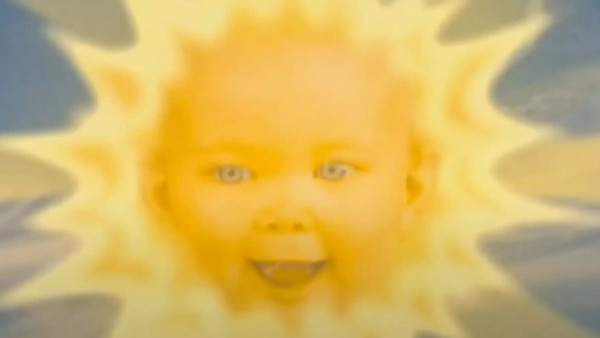 Als das Sonnenbaby mit den blauen Augen wurde die Britin Jess Smith in der BBC TV-Show „Teletubbies“ bekannt.