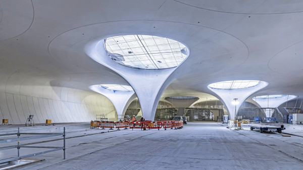 Schön anzuschauen, aber noch lange nicht funktionstüchtig: der neue Stuttgarter Bahnhof