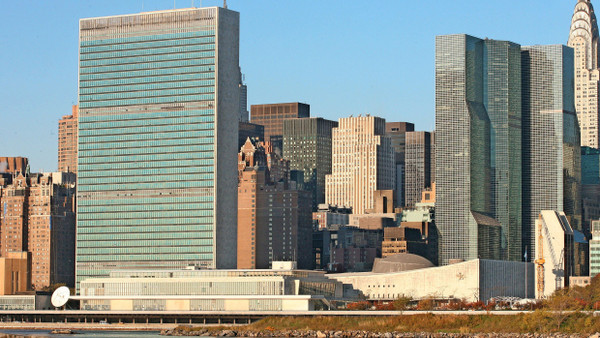 Universalistisch, kosmopolitisch – die Vereinten Nationen und ihr Hauptquartier am New Yorker East River.
