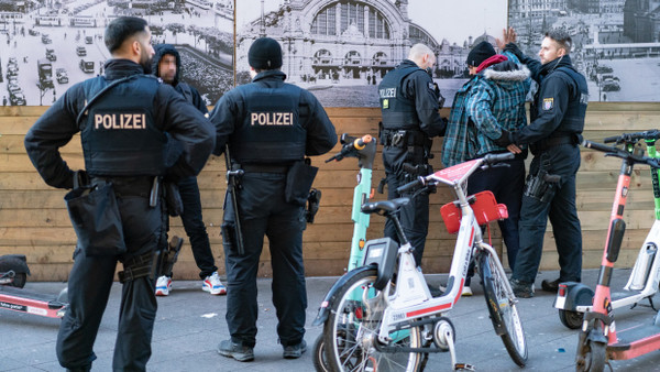 Kontrolle im Drogenmilieu: Bei der Razzia hat es mehrere Festnahmen gegeben