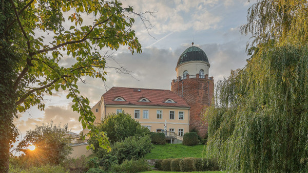 Ruhepol: Die Burg Lenzen wurden in DDR-Zeiten zum Altersheim und nach der Wende den Westberliner Besitzern zurückgegeben.
