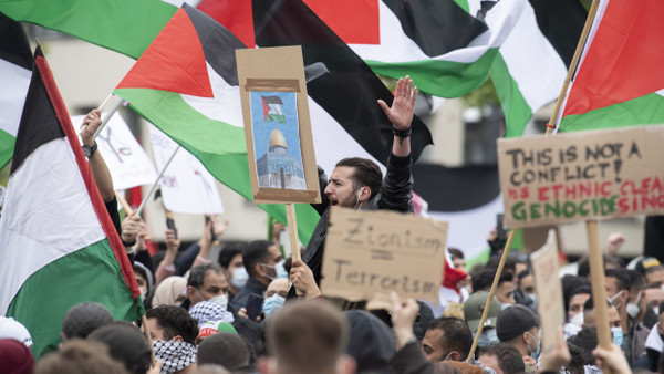 Pro-Palästina-Demonstration in Frankfurt. Das Bild stammt bereits aus dem Mai 2021.