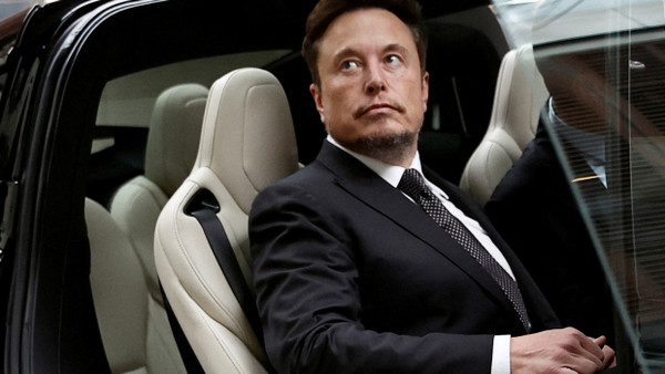 Tesla will sein seit Langem in Aussicht gestelltes Robotaxi am 8. August vorstellen. Firmenchef Elon Musk kündigte die Präsentation am Freitag an.