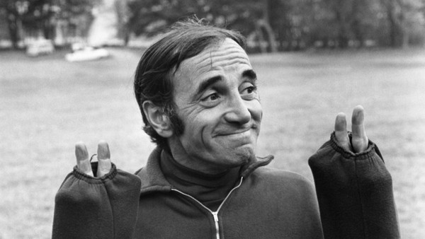 Coucou, c’est moi: Charles Aznavour (1924 bis 2018) in dem britischen Film „The Games“, 1970