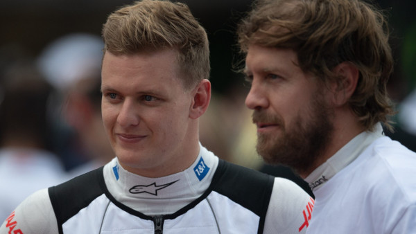 Eigentlich Freunde und keine Unfallgegner: Mick Schumacher (l.) und Sebastian Vettel