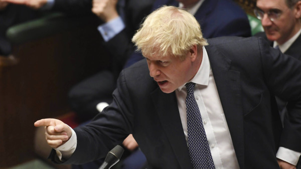 Wer der erste Mann in Westminster bleiben will, muss die Kunst des polemischen Fingerzeigs beherrschen. Boris Johnson in der Fragestunde des Unterhauses am 23. Oktober 2019