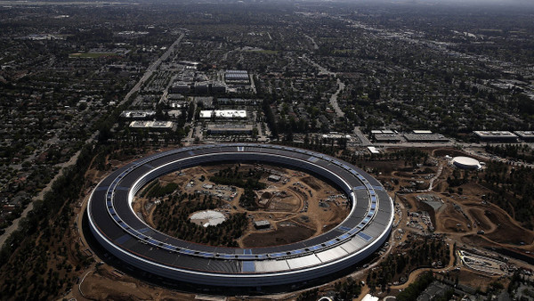 Blick auf das neue Apple Headquarter in Cupertino, Kalifornien. Kann Baden-Württemberg da mithalten?