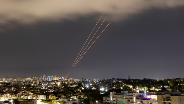 Iran hat einen Drohnenangriff auf Israel gestartet.