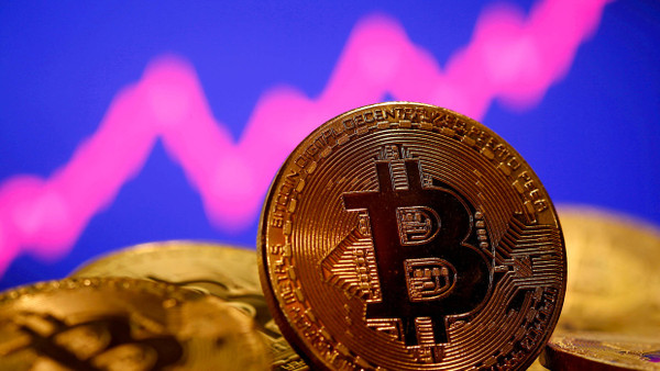 Die Akzeptanz der Kryptowährung Bitcoin nimmt zu. Damit steigt auch der Druck auf die Aufsichtsbehörden.