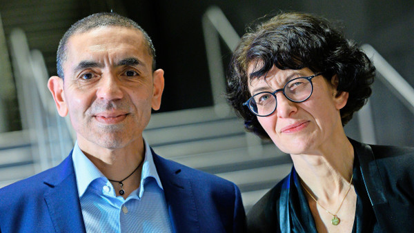 Die Biontech-Gründer haben noch viel vor: Uğur Şahin und seine Frau Özlem Türeci wollen die Krebstherapie verbessern und sich für eine gerechtere Medizin einsetzen.