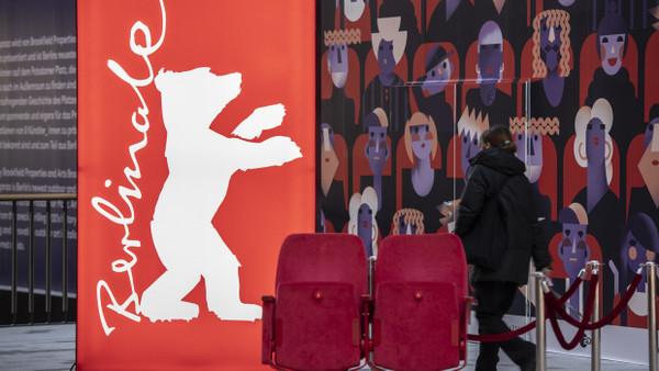 Zwei Stühle bleiben leer: Die Berlinale protestiert gegen das Reiseverbot für Maryam Moghaddam und Behtash Sanaeeha