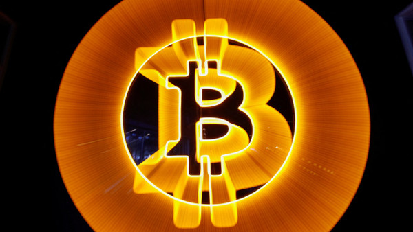 Bitcoin leuchtet noch - vielleicht nicht mehr ganz so hell.