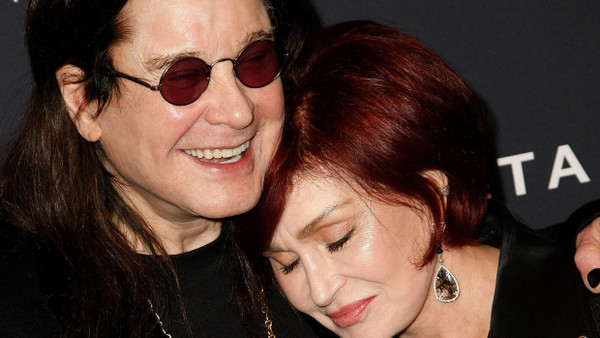 Der britische Sänger Ozzy Osbourne und seine Frau Sharon Osbourne