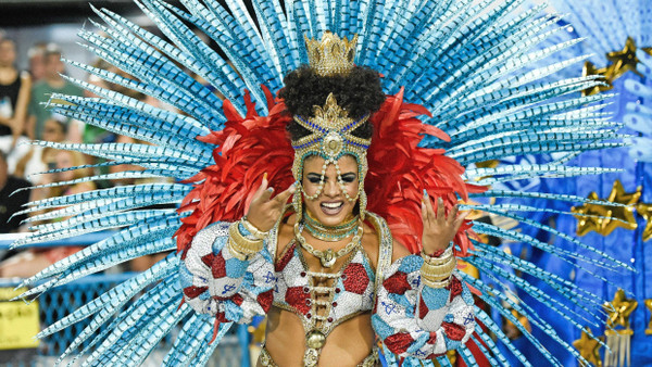 In Rio de Janeiro: Parade der Sambaschulen
