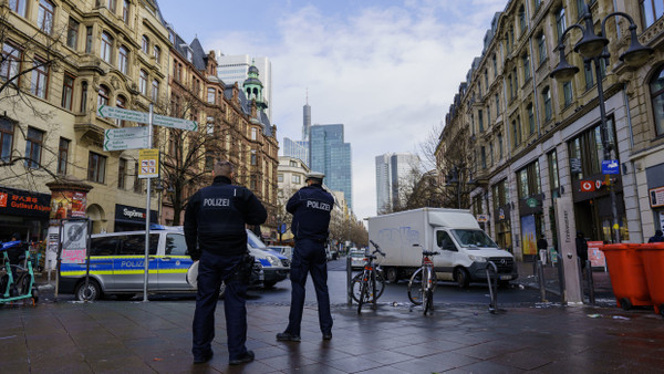 Am Ende der Kaiserstraße, dem sogenannten Kaisertor, soll es künftig mehr Polizeistreifen geben.