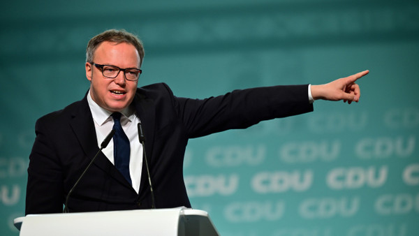 Will zeigen, was Höckes Absichten bedeuten: Mario Voigt, CDU-Landesvorsitzender in Thüringen (Aufnahme vom Landesparteitag in Mühlhausen im November 2023)
