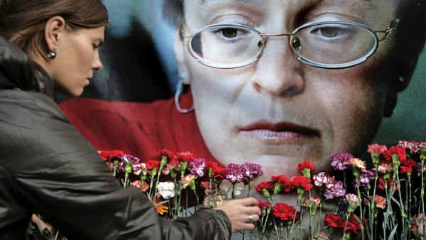 Vorbild: Öffentliches Gedenken an die ermordete Anna Politkowskaja – 2009 noch möglich