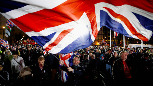 Parliament Square: Vor dem Westminster Palace in London feierten viele Briten den Austritt aus der EU