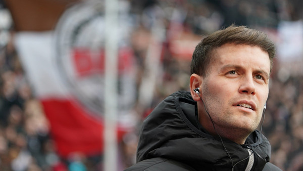 Blickt zuversichtlich auf seine Zukunft bei St. Pauli: Trainer Fabian Hürzeler