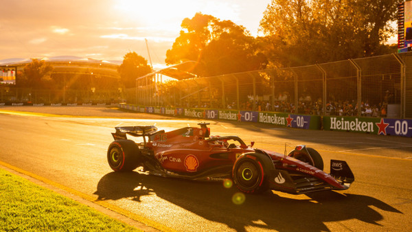 Strahlender Sieger von Melbourne: Charles Leclerc im Ferrari