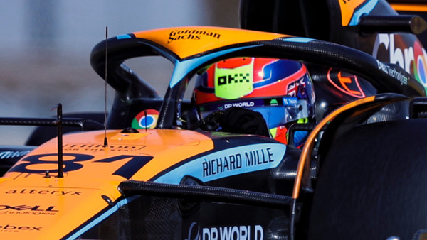 Fällt auf, fährt aber wohl hinterher: Oscar Piastri im McLaren