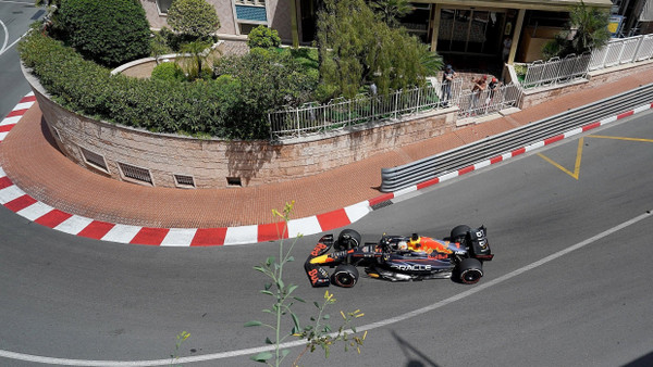 Schillernd: Max Verstappen in Monte Carlo