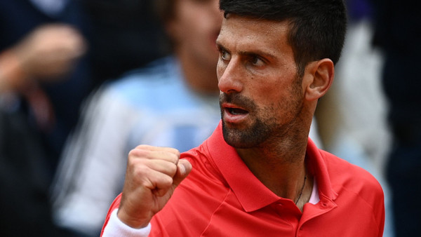 Klare Sache: Novak Djokovic zieht in Paris in die nächste Runde ein.