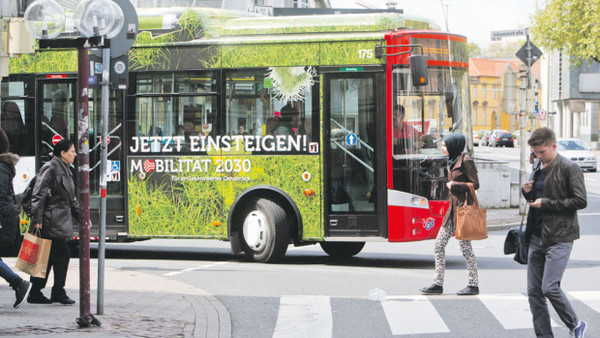 In Osnabrück sollen moderne Elektrobusse für emissionsfreie Mobilität sorgen und die Lebensqualität der Menschen spürbar erhöhen.