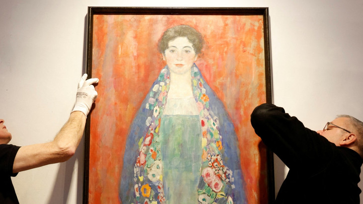Jahrzehntelang verschollen, nun auf 30 bis 50 Millionen Euro taxiert: Gustav Klimts „Bildnis Fräulein Lieser“ kommt im Kinsky in Wien zur Auktion.