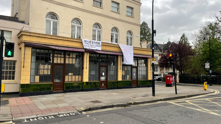 Zeitweise besetzt: Ramsays Pub in London