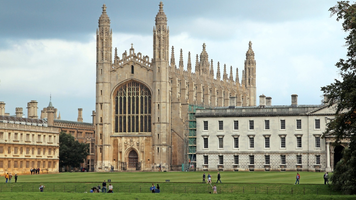 Vornehme Adressen wie das King’s College in Cambridge (im Bild) sind unter ausländischen Studenten weiter begehrt, andere müssen sich Sorgen machen.