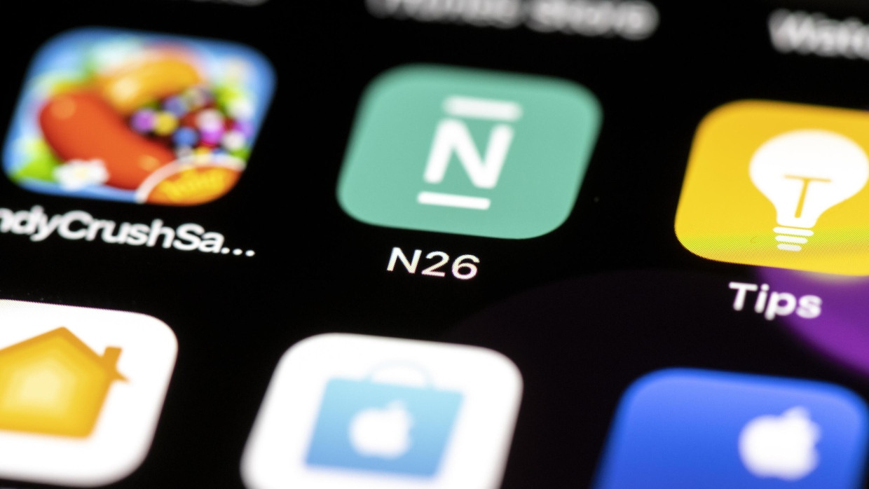 Die App der Bank N 26 auf einem Mobiltelefon.