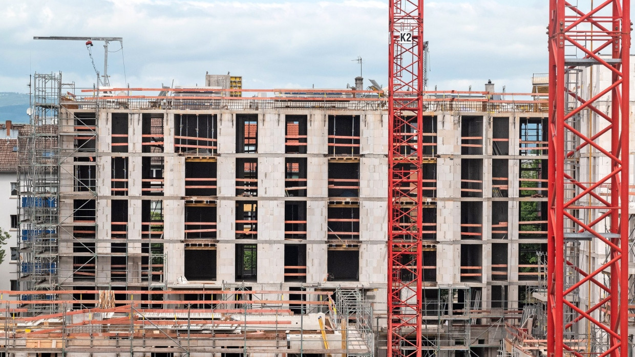 Dringend nötig: Ein Neubau mit Wohnungen entsteht im Schönhof-Viertel in Frankfurt.