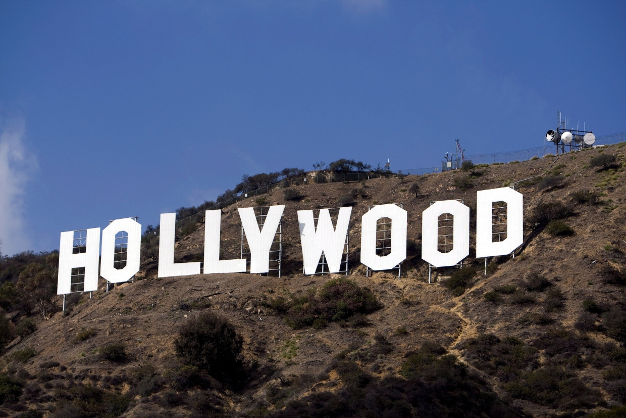 Das Original, in strahlendem Weiß: der Hollywood-Schriftzug hoch über Los Angeles.