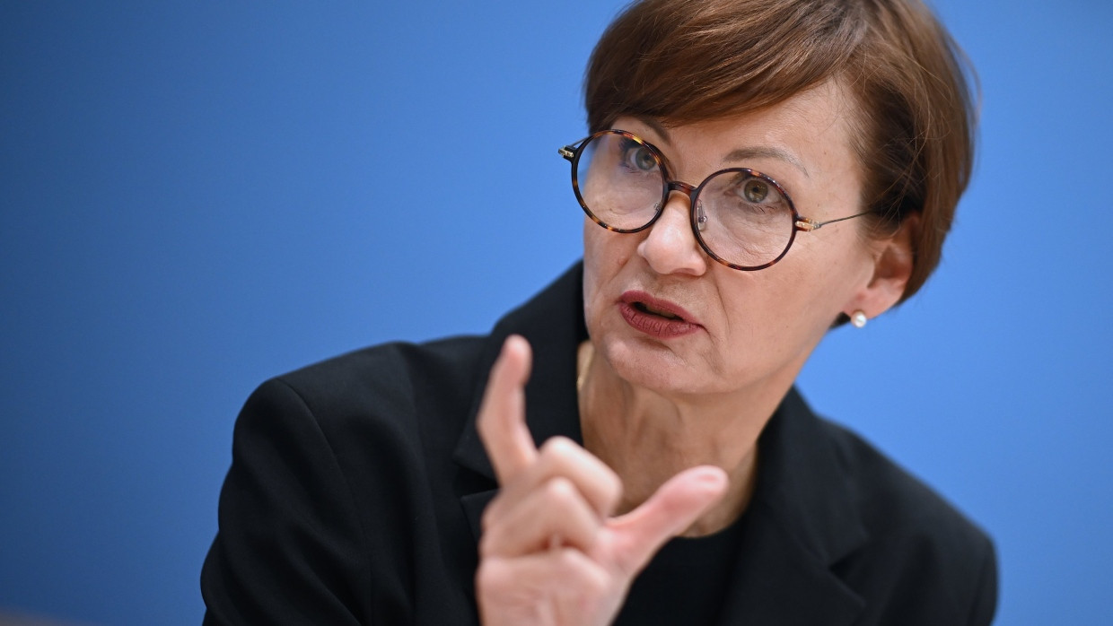 Bettina Stark-Watzinger von der FDP ist Bundesministerin für Bildung und Forschung.