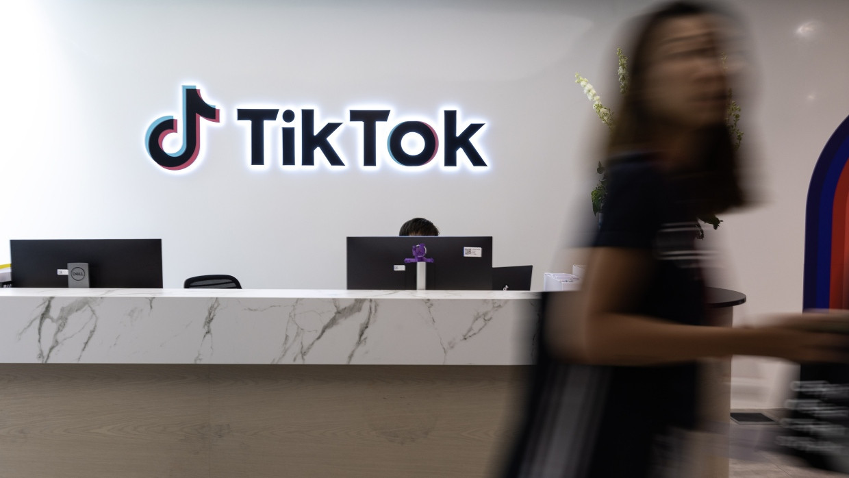 Tiktok steht in Nordamerika und in Europa in der Kritik von Datenschützern.