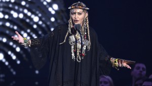Fans verklagen Madonna