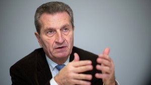 Günther Oettinger geht zu Herrenknecht