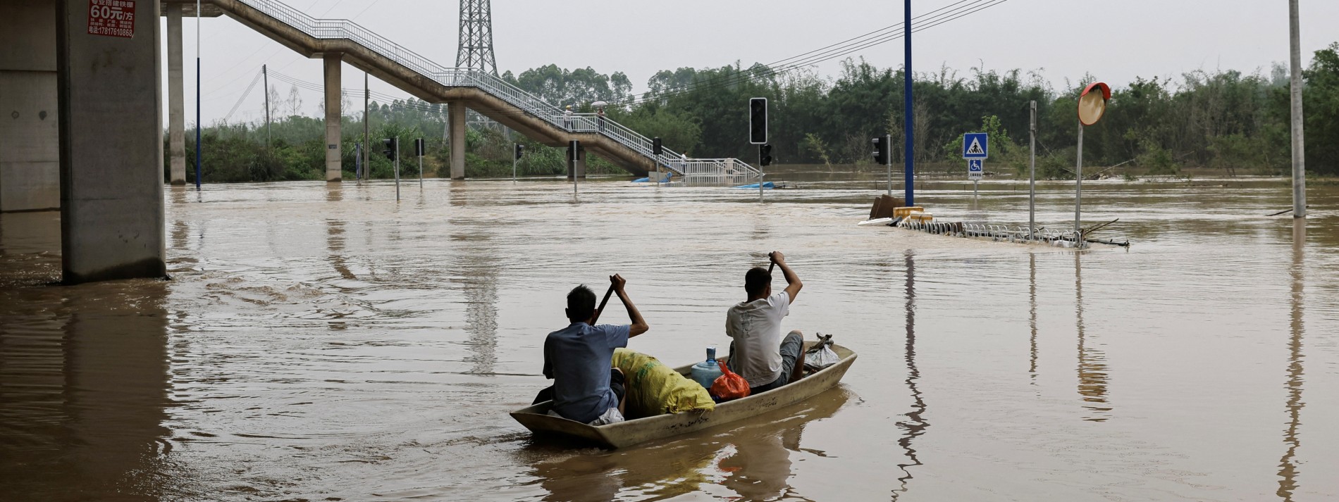 Hochwasser in China bedroht Zehntausende