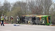 Vier Tote bei Unfall mit Reisebus auf A9