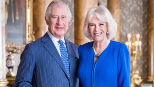 Palast nennt Gattin von König Charles nun offiziell „Queen Camilla“
