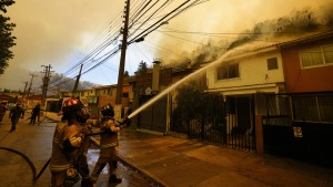 Mehr als 100 Tote bei Waldbränden in Chile