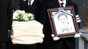 Kritik an Medien und Polizei nach Tod von „Parasite“-Darsteller Lee Sun Kyun