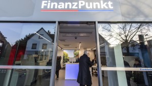 Deutschlands Banken suchen rund 33.000 Mitarbeiter