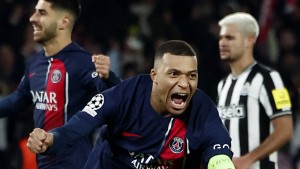 Mbappé sichert Paris spätes Remis