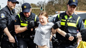 Greta Thunberg nach Festnahmen zufrieden
