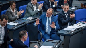 CDU und FDP fordern Ampel-Regierung zum Sparen auf